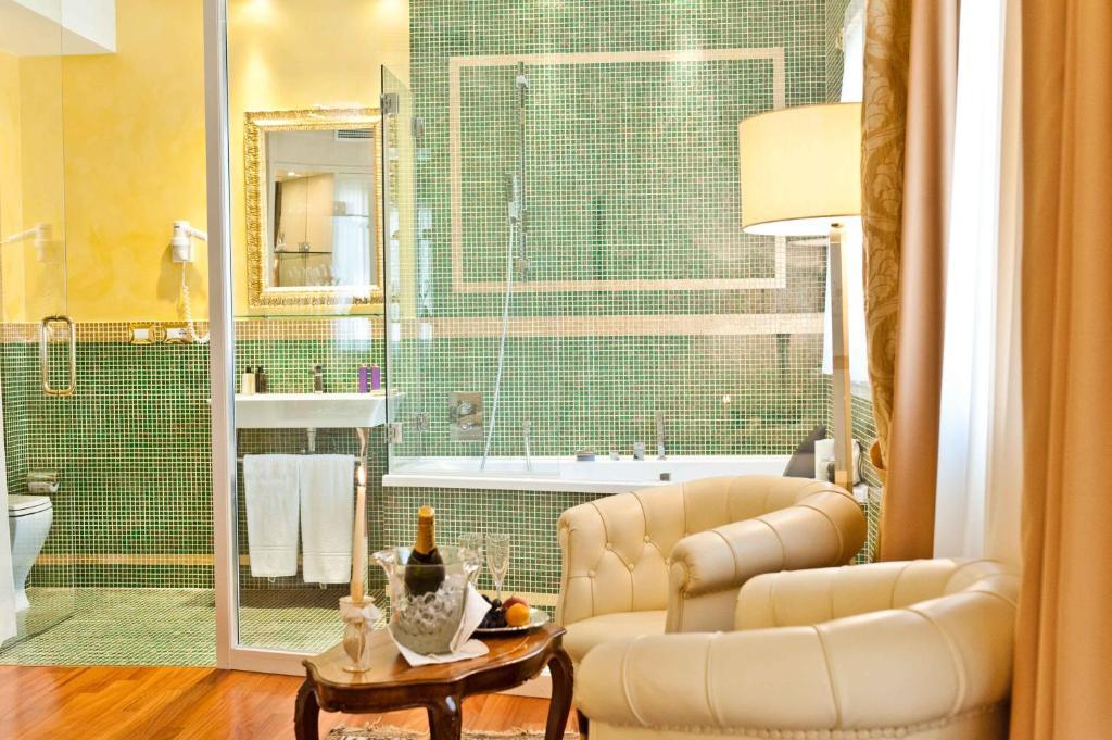 Hotel Hawaii ميلانو ماريتيما الغرفة الصورة